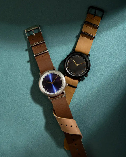 Interchangeable Straps.